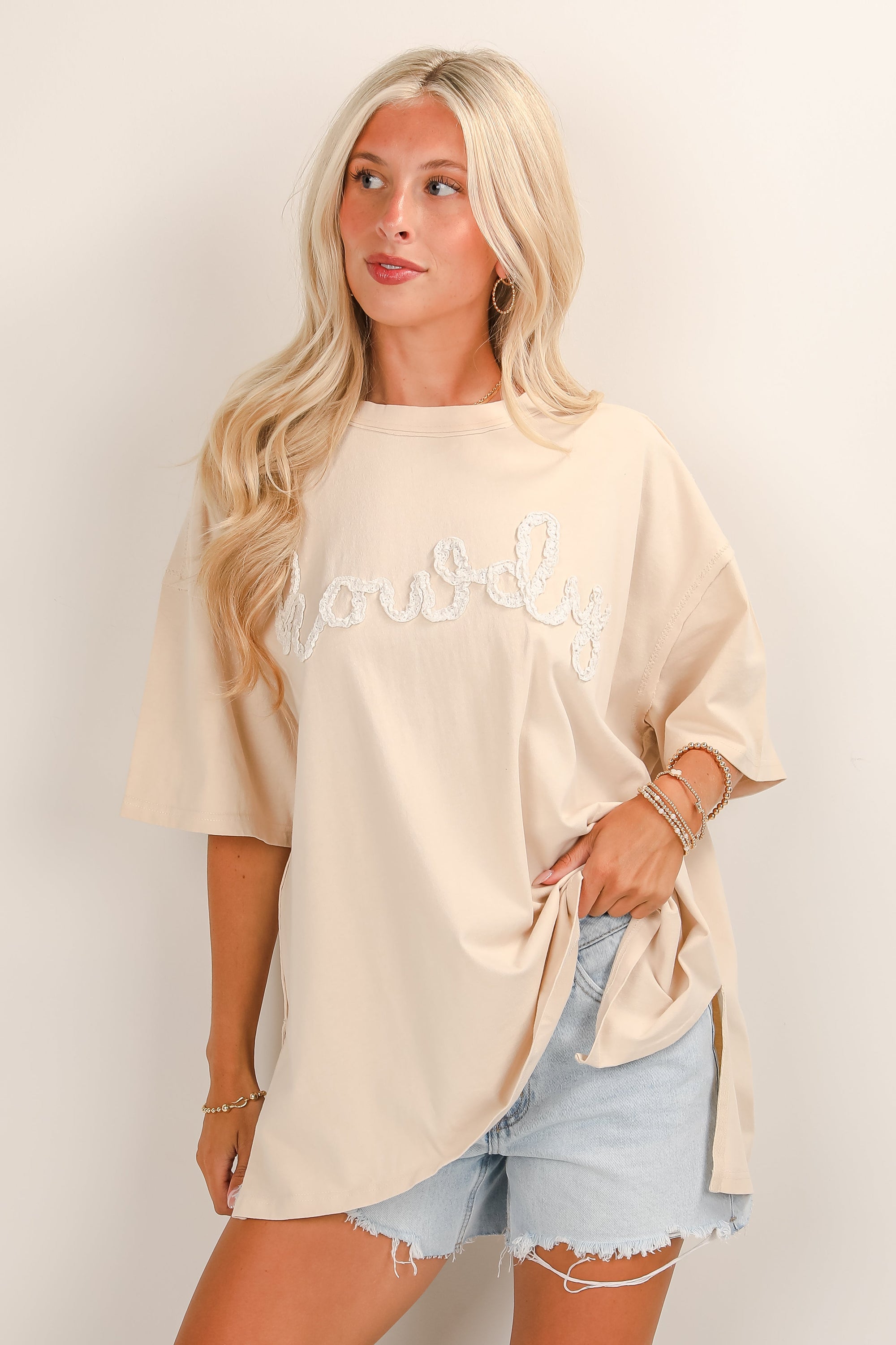 Cream Howdy Lace Tee - DU DEAL